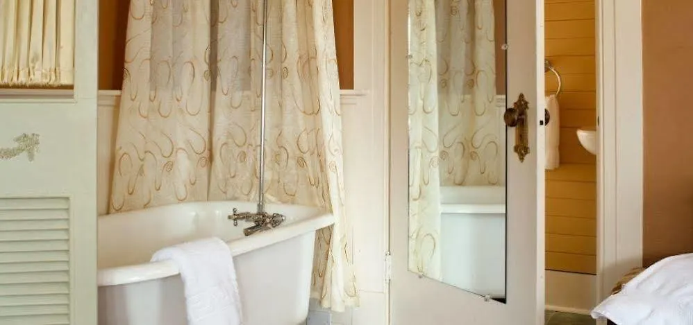 Abbeymoore Manor Victoria