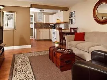 Abbeymoore Manor Victoria Canada