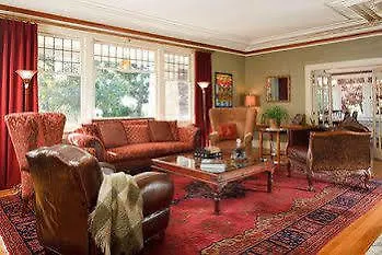 Abbeymoore Manor Victoria